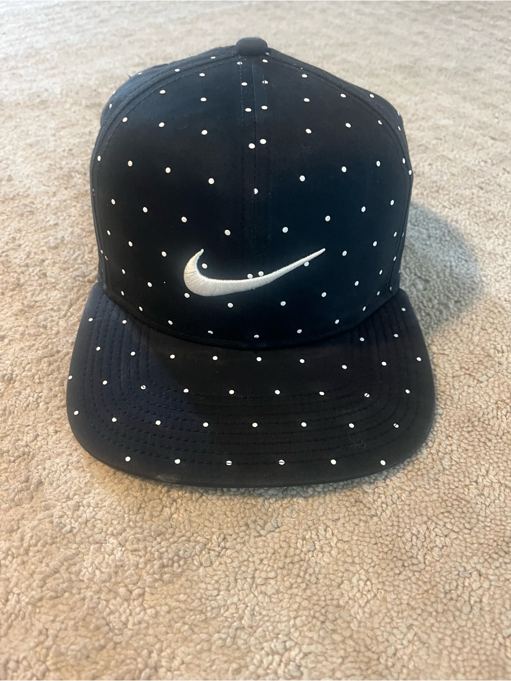 Nike Black Aerobill Pro Dot Snap Back Dri-Fit Golf Hat